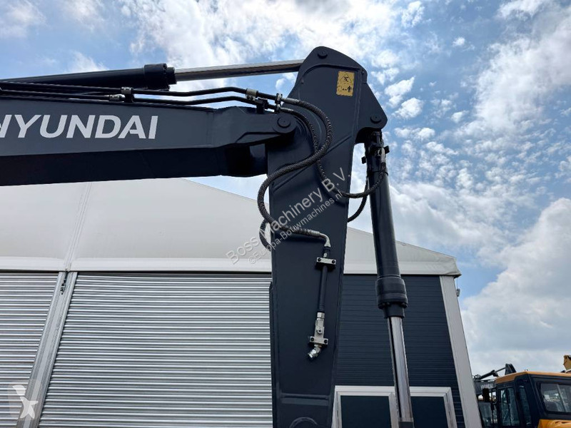 Rýpadlo Hyundai R215L *2026 Model* - Hammer Lines