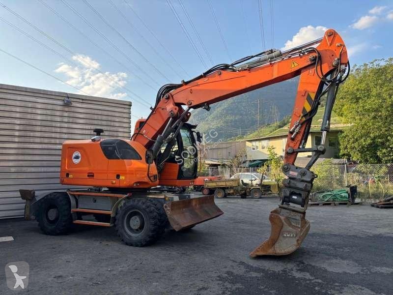 جرافة Liebherr  A918 COMPACT