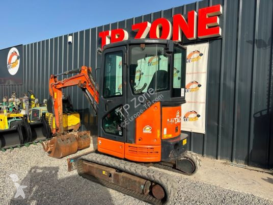 Rýpadlo Hitachi zx26u-5a cr cabine à 22 900 € ht