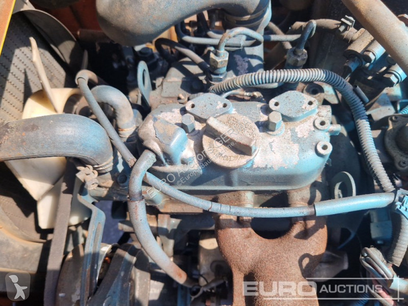 جرافة Kubota KH007