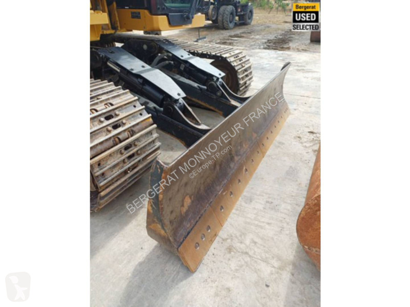 Багер Caterpillar
