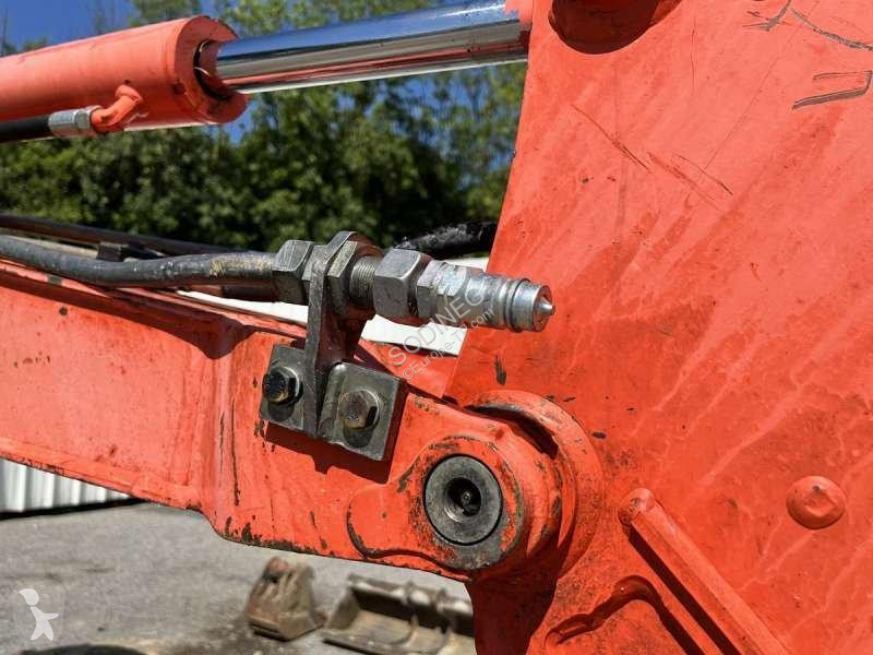 جرافة Kubota