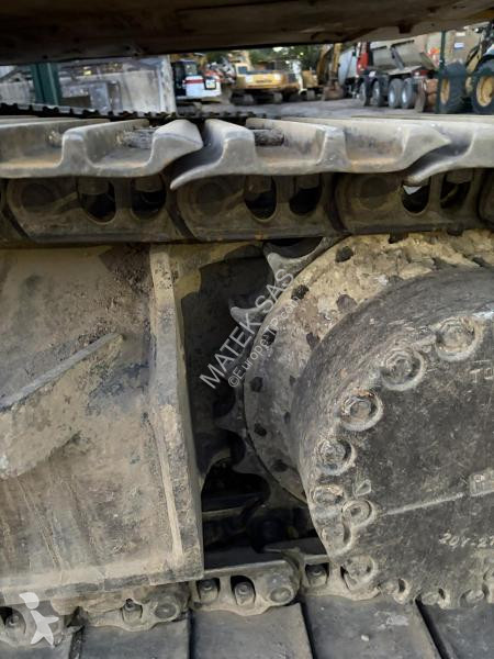 جرافة Komatsu
