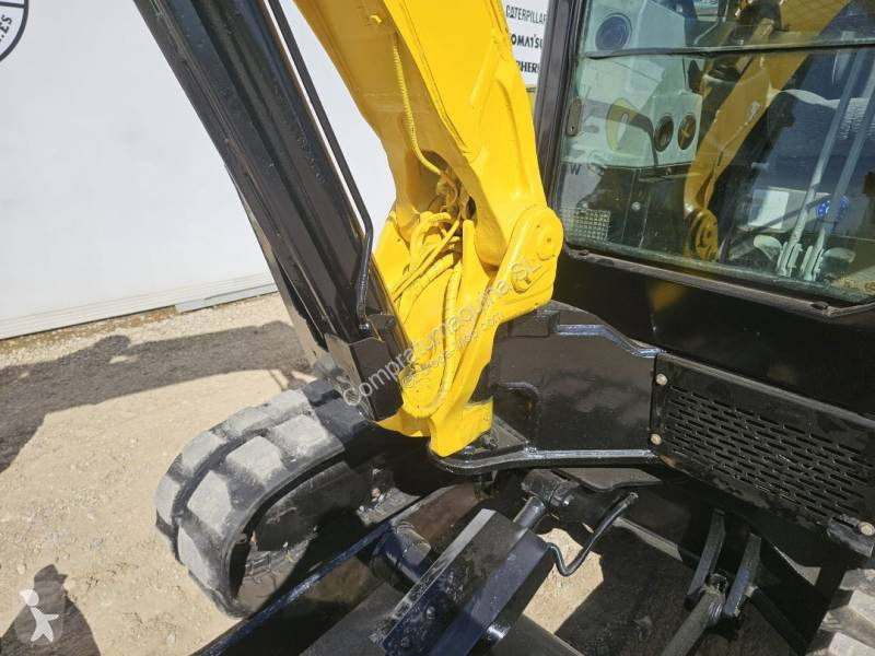 جرافة Yanmar