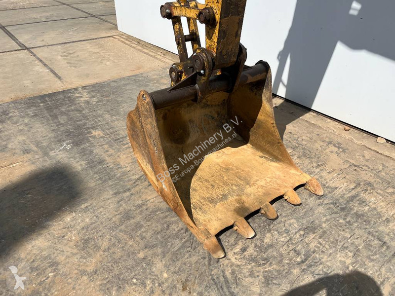 Escavatore Caterpillar C - Blade / Quick...