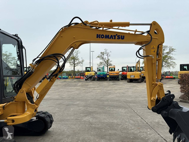 Rýpadlo Komatsu MR-2