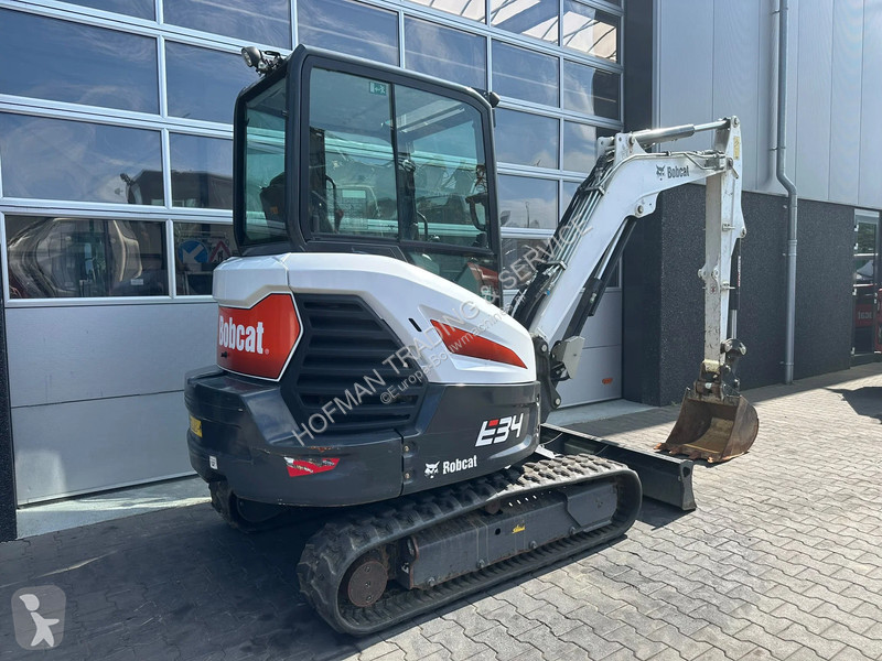 جرافة Bobcat E34