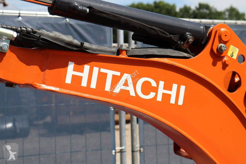 Rýpadlo Hitachi ZX19-6 CR