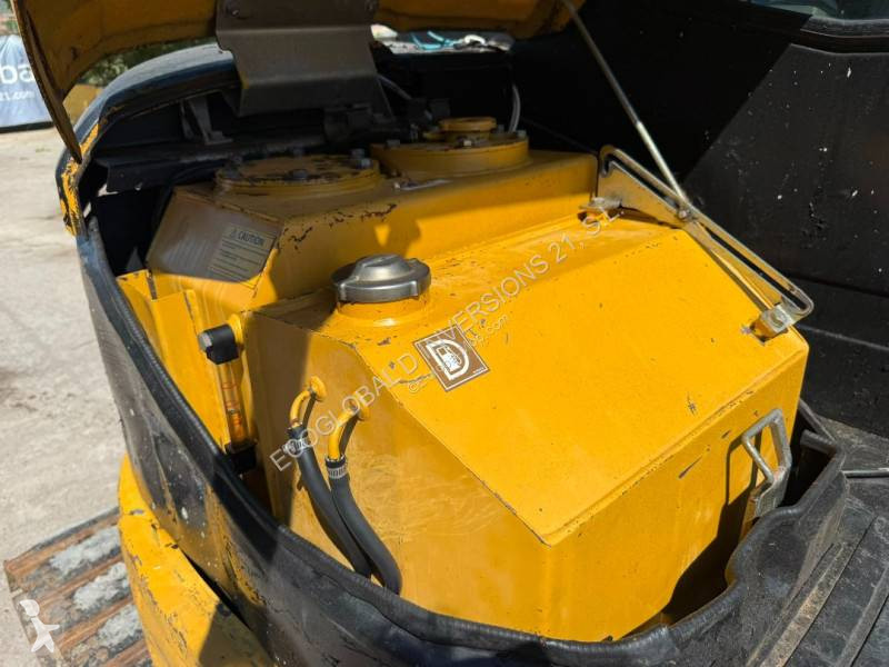 جرافة Caterpillar 304