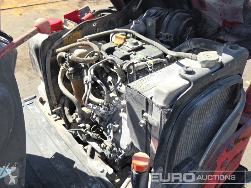 جرافة Yanmar SV08-1A(S)