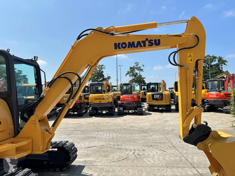 Rýpadlo Komatsu 7