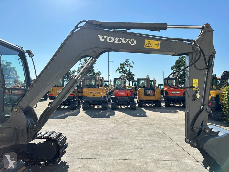 جرافة Volvo D