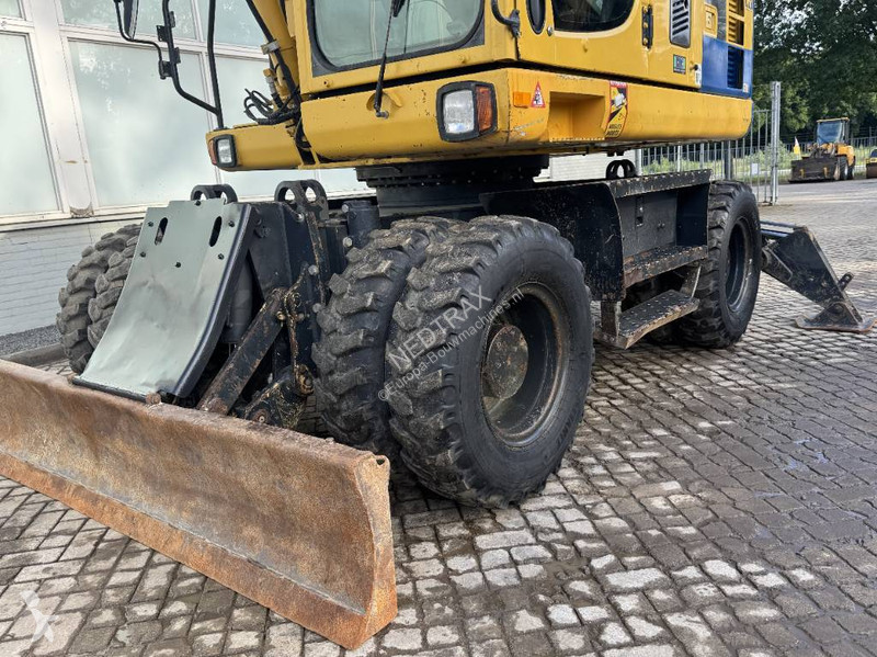 Rýpadlo Komatsu PW 148-8 2015