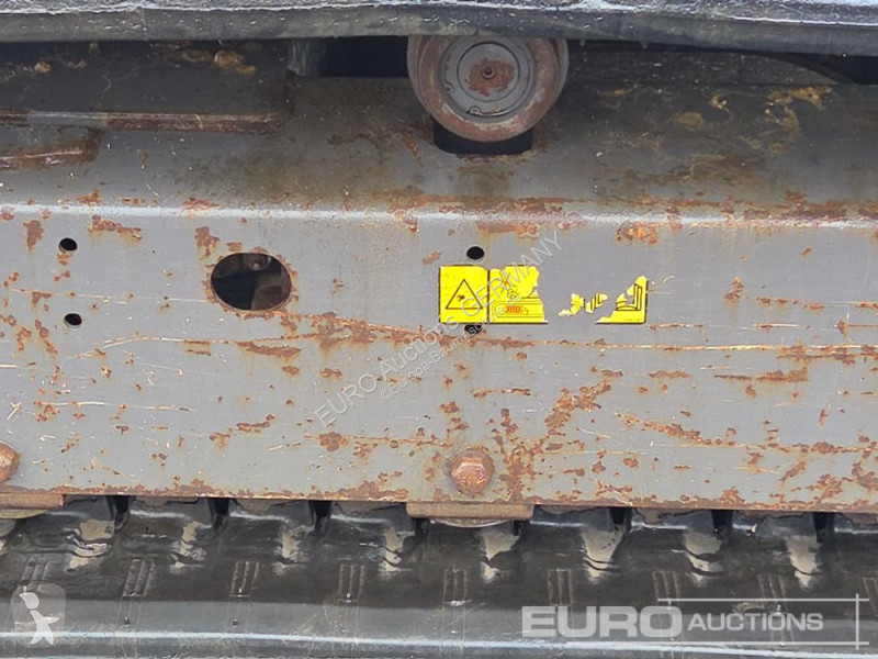 جرافة Volvo ECR50F