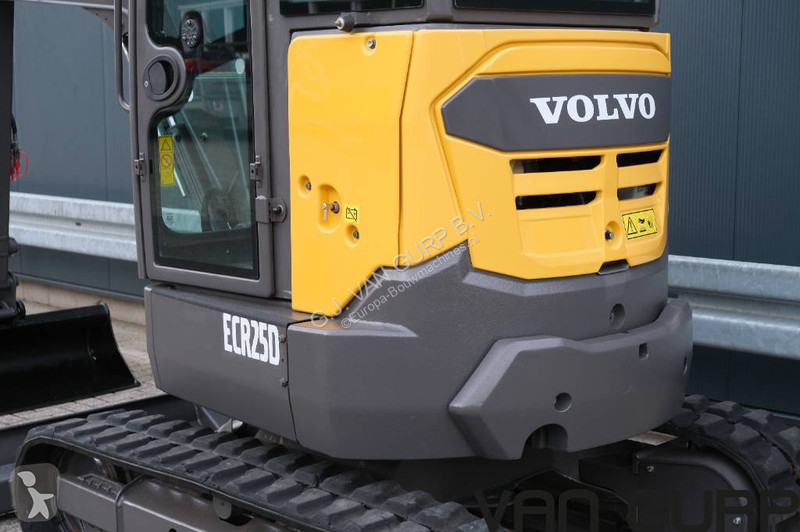 Excavator Volvo ECR D | 2016 | 2763h