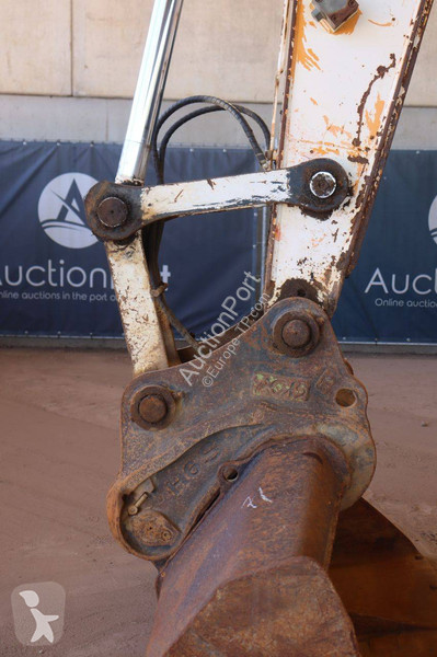 Excavator Hyundai Robex 210LC9
