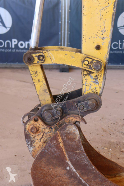 Komatsu 110R excavator
