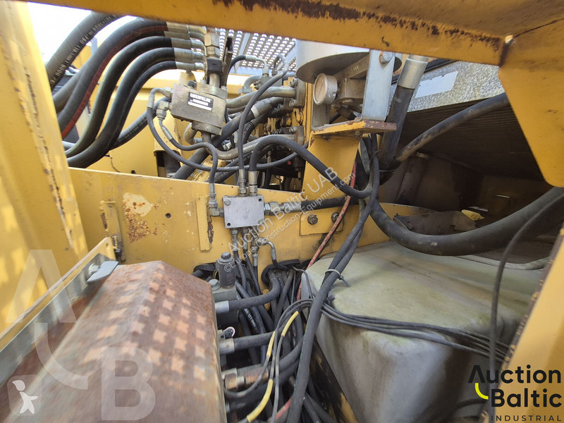 Excavator Caterpillar C