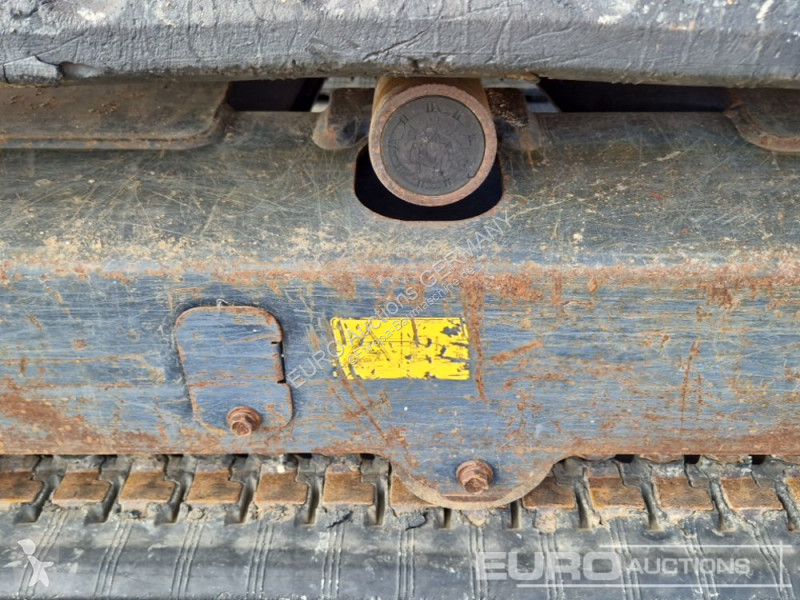 Багер Kubota U274