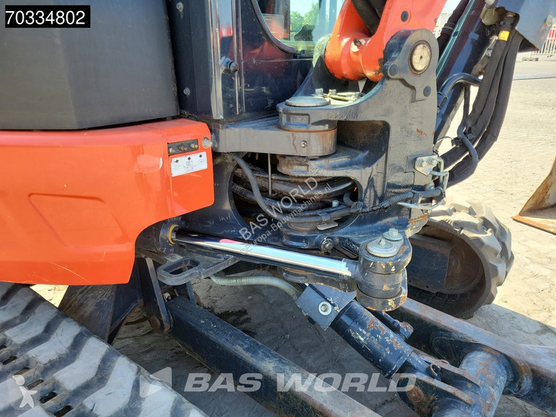 Pelle Kubota U36 4 3 Buckets