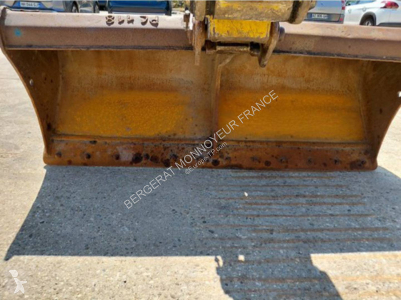 Багер Komatsu PC118MR