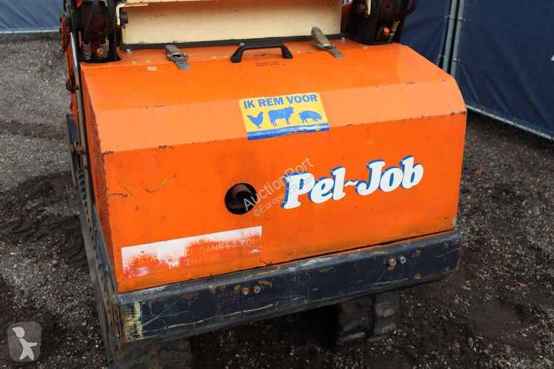 Excavadora Pel Job EB11