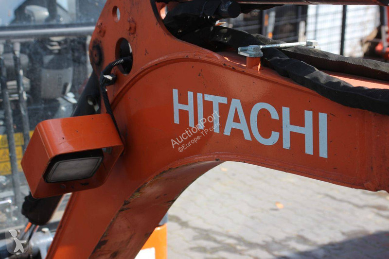 Pelle Hitachi Zaxis ZX19-5CR