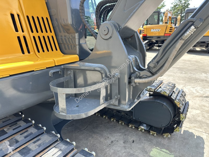 Багер Volvo EC60