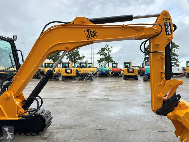 Graafmachine JCB 8056