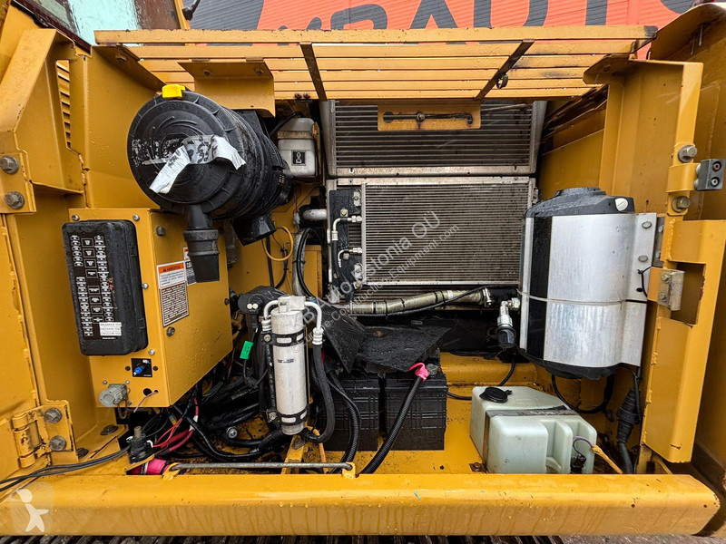 Екскаватор Caterpillar C AC
