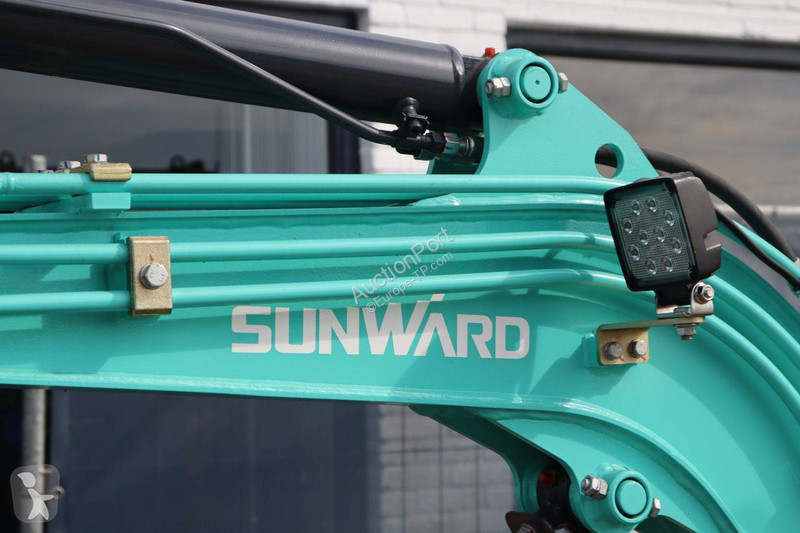 Sunward SWE20FED excavator