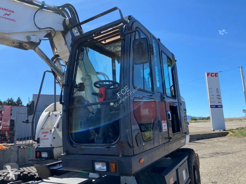 Acx DOOSAN 23 R-R 1er Main a réparer endommagée...