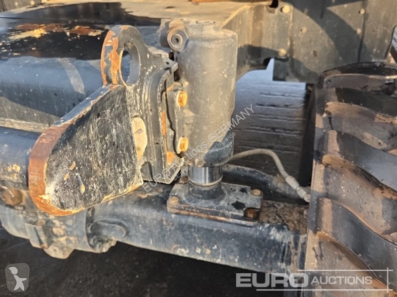 Kotrógép Caterpillar M320F