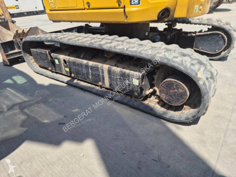 Escavadora Caterpillar 302.7-07CR