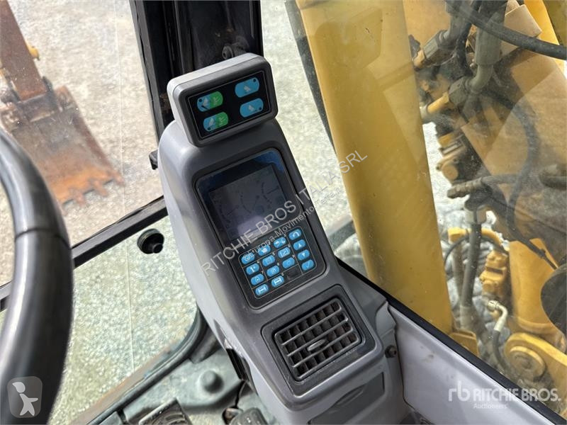 Escavadora Komatsu Wheel Excavator