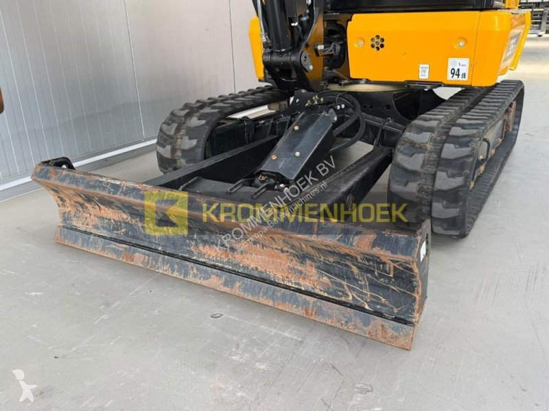 جرافة JCB 36C-1 Engcon Tilt Rotator