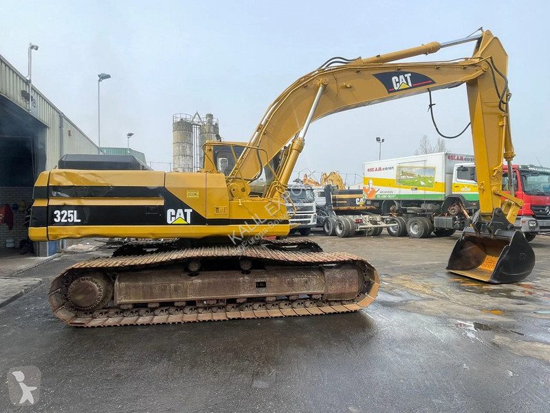 جرافة Caterpillar 325L Track Excavator 29T....