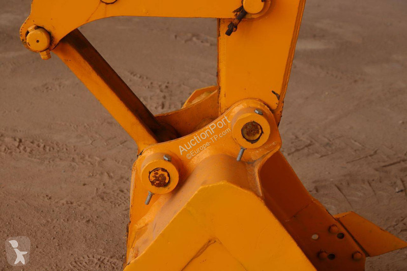 جرافة JCB 8056