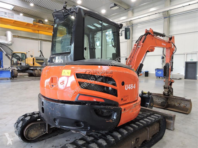 جرافة Kubota U48-4