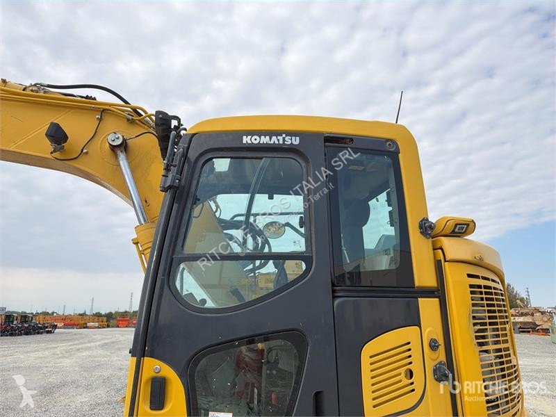جرافة Komatsu PC 138US-11 Tracked Excavator