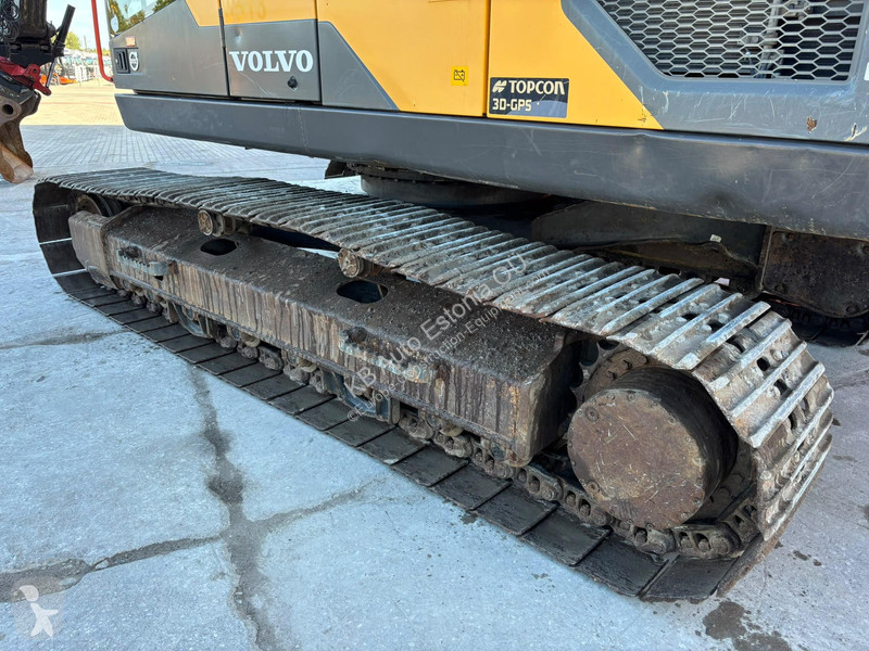 جرافة Volvo EC 220 EL TILTROTATOR / CENTRAL...