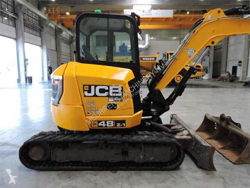 جرافة JCB