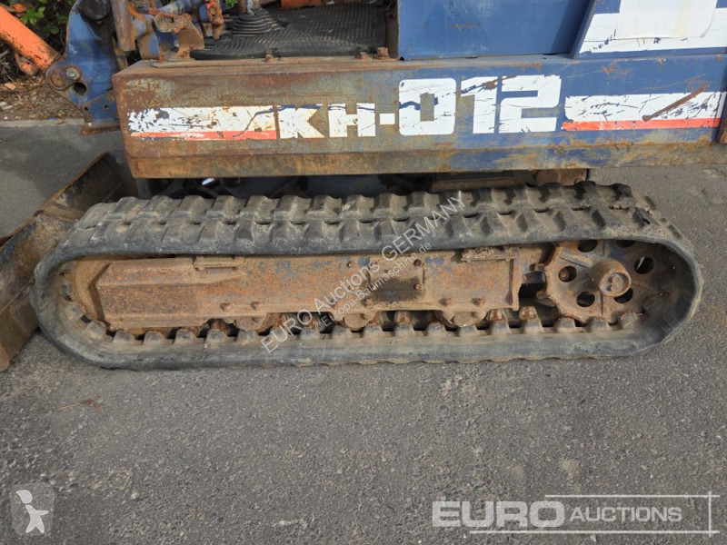 Pelle Kubota KH-012
