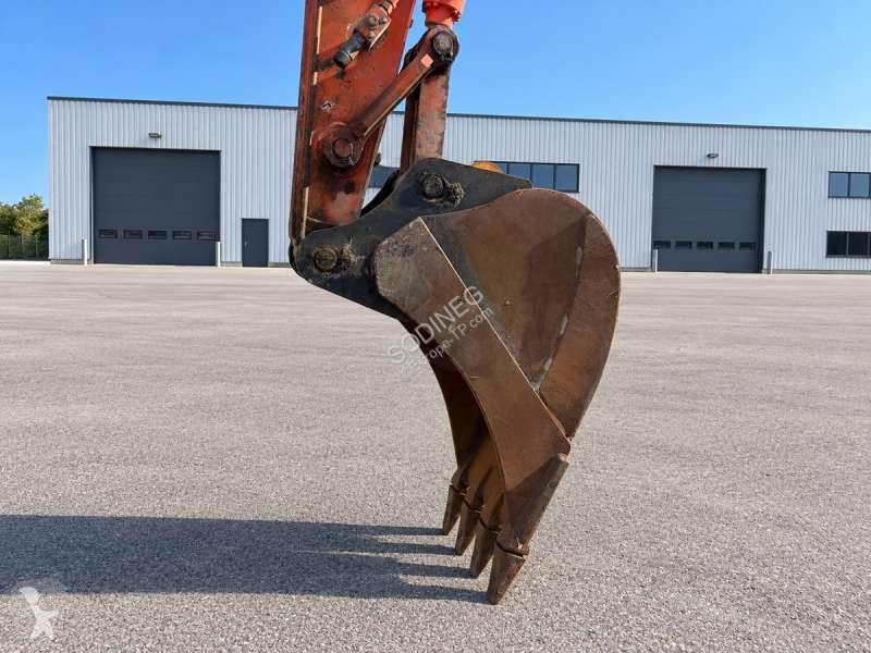 Excavadora Hitachi ZX225USLC-53