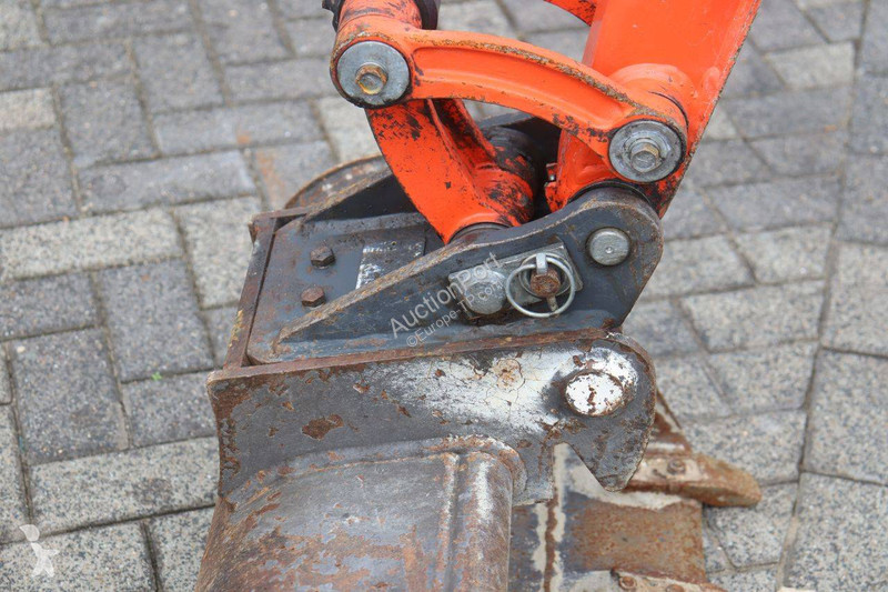 Skovel Kubota