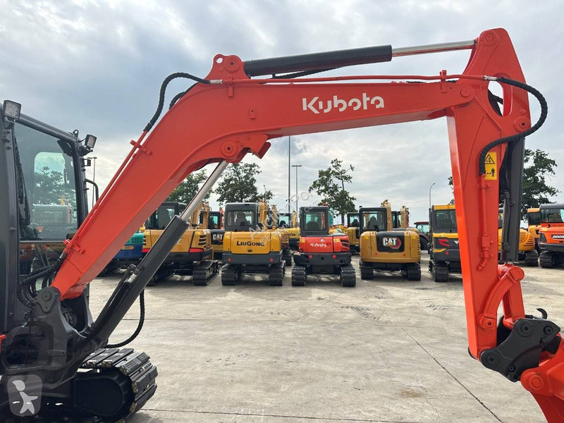 Skovel Kubota