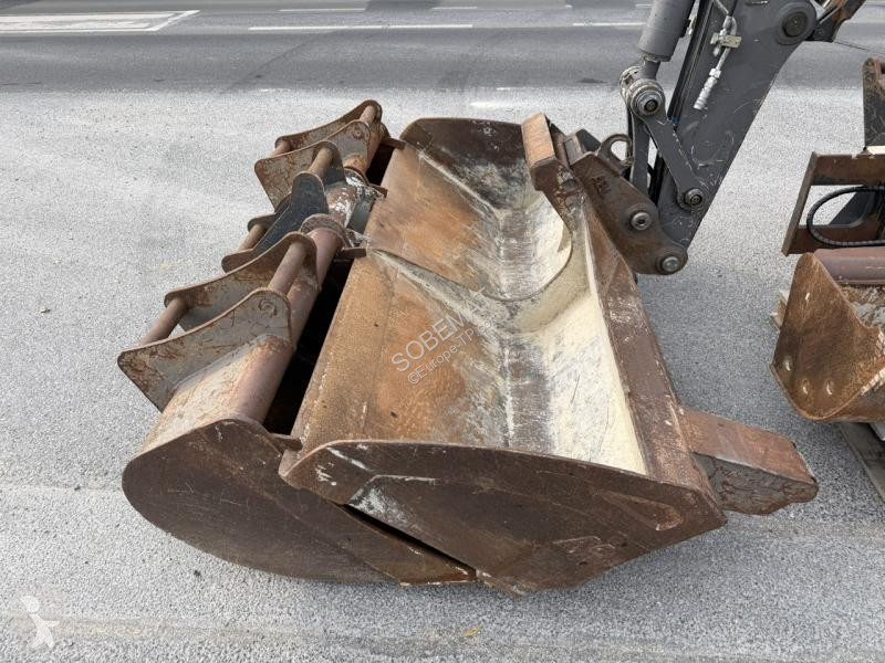 Excavadora Mecalac