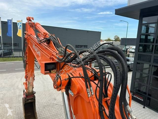 Pelle Hitachi 140 W-5