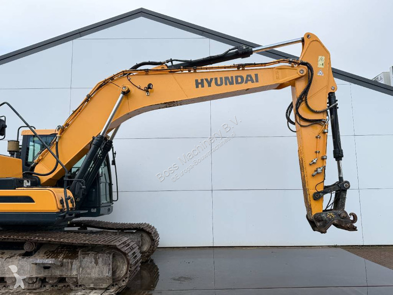 Pelle Hyundai - 360° Camera / Automatic Greasing