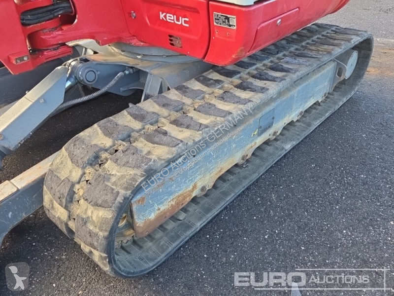 Pelle Takeuchi 2